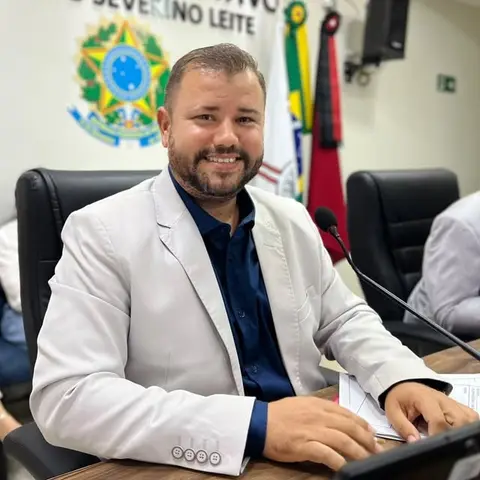 A Câmara Municipal de Sumé realizou, na noite da última terça-feira (13), mais uma sess...