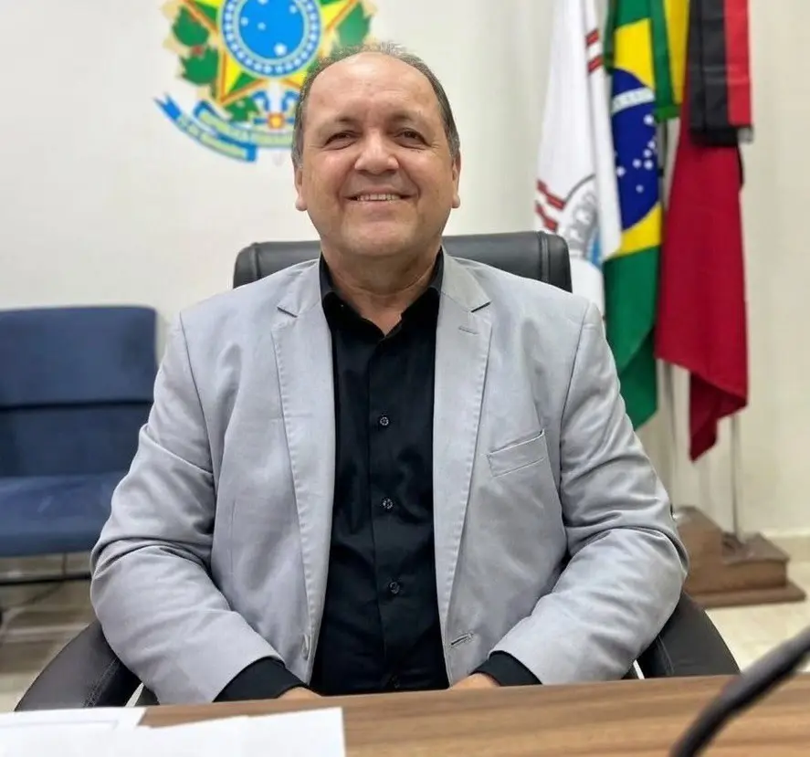 Câmara de Sumé aprova projetos e recebe requerimentos em sessão ordinária