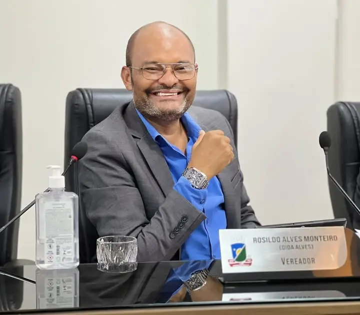 Câmara de Sumé aprova projetos e recebe requerimentos em sessão ordinária