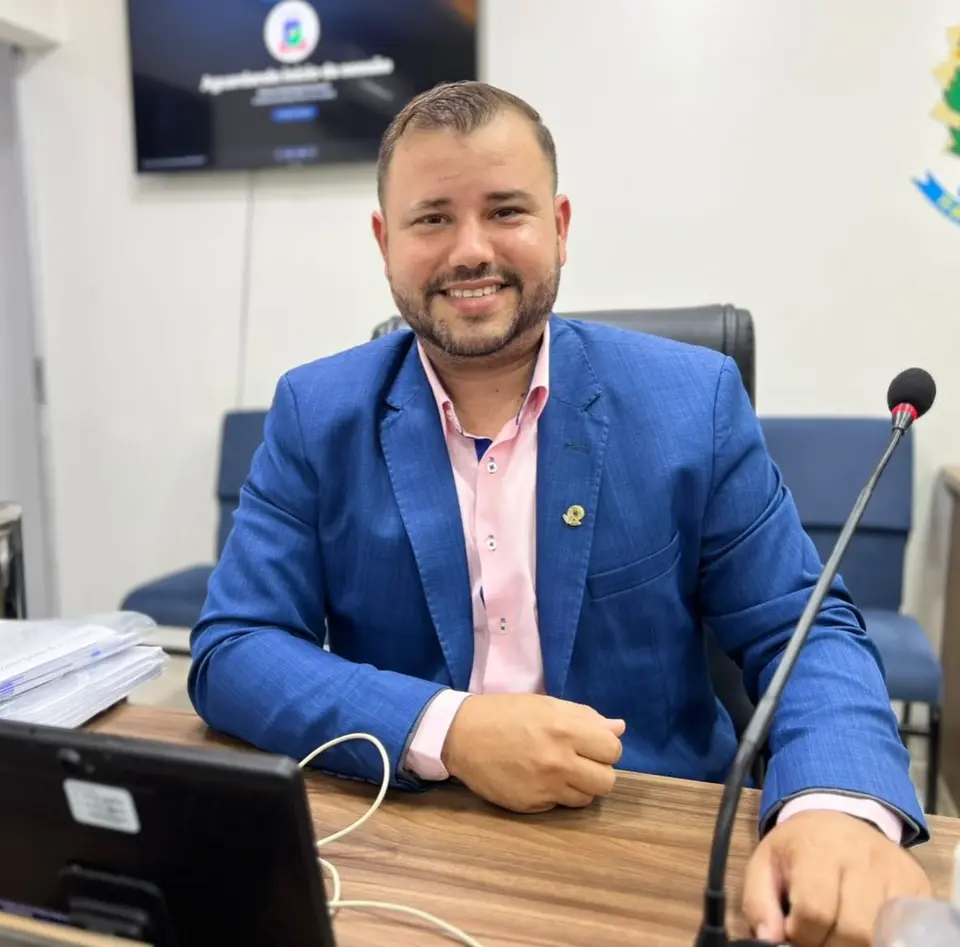 Câmara de Sumé aprova projetos e recebe requerimento sobre emendas