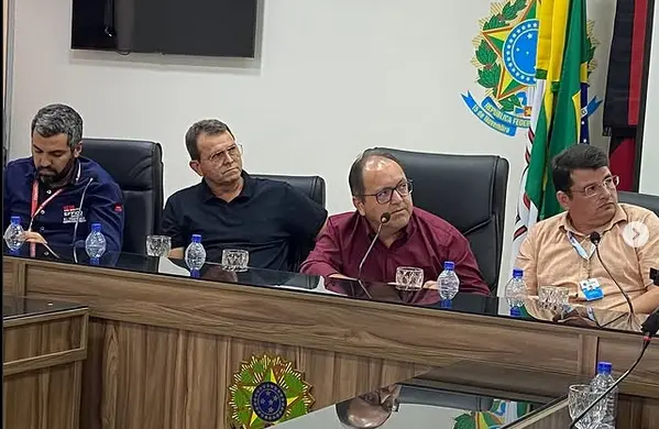 Câmara de Sumé realiza audiência pública sobre o ramal cariri do sistema adutor Transparaíba