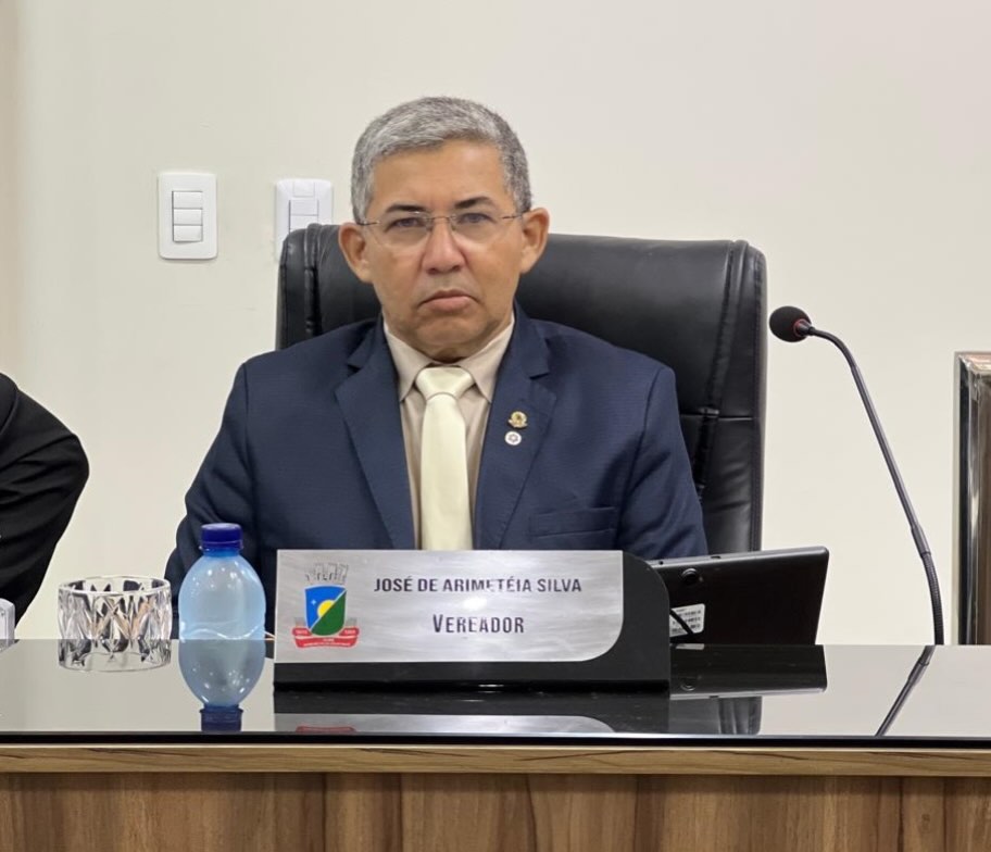 A Câmara Municipal de Sumé realizou, na noite da última terça-feira (4), a primeira ses...