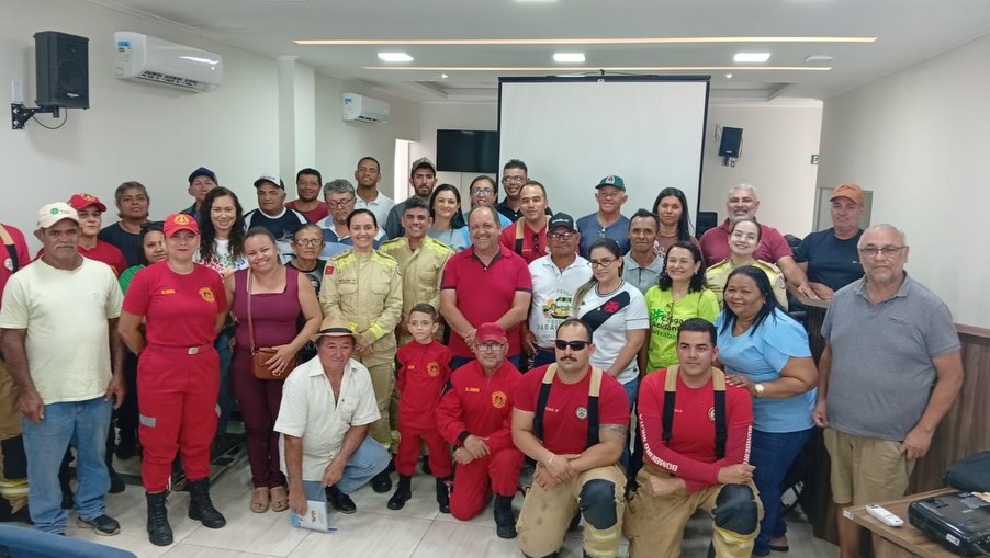 A Câmara Municipal de Sumé sediou o 1º Encontro do Movimento Cariri Sem Fogo de 2026, r...
